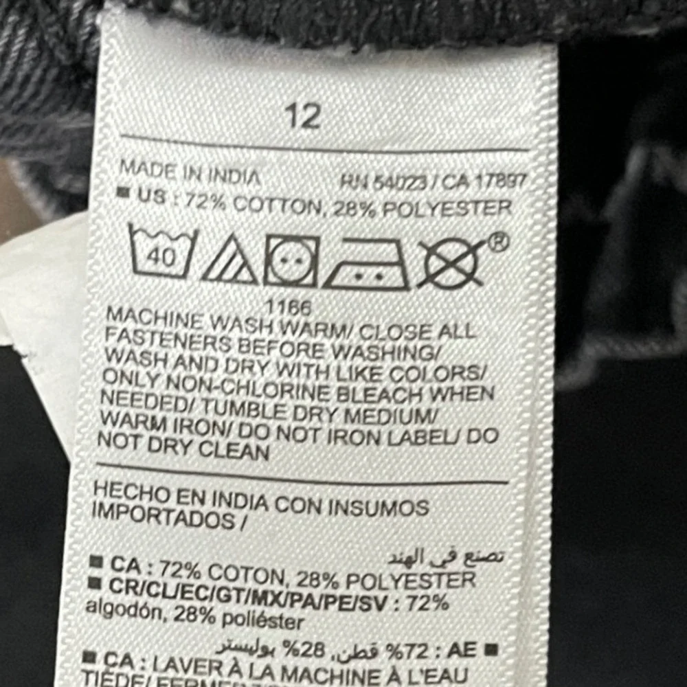 Old Navy Girls Size 12 High-Rise Slouchy Straight Built-In Tough Jeans Black